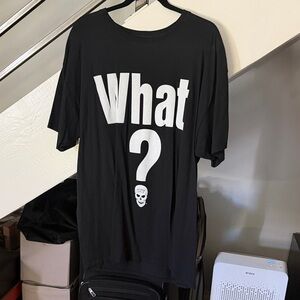 Stone Cold Steve Austin “What?” Shirt with the skull logo on the back.